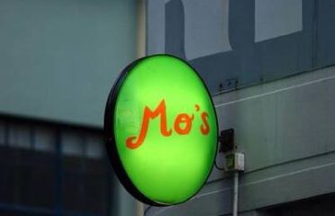 Mo’s